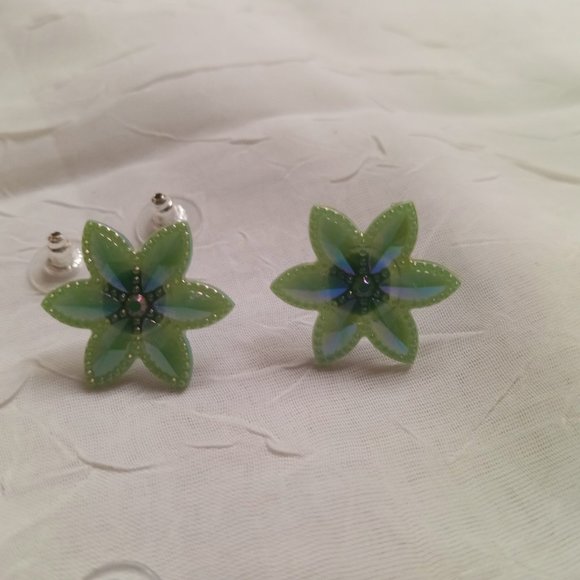 Set of Four Handmade Hand Crafted Flower Stud Earrings Jewelry #48 - Picture 11 of 15